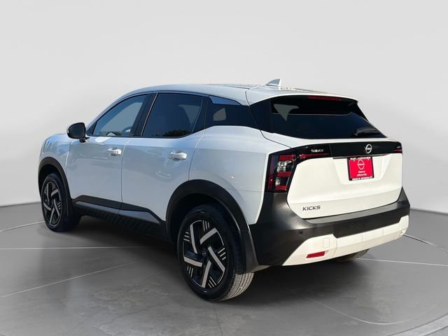 Used 2025 White Nissan SV image 6