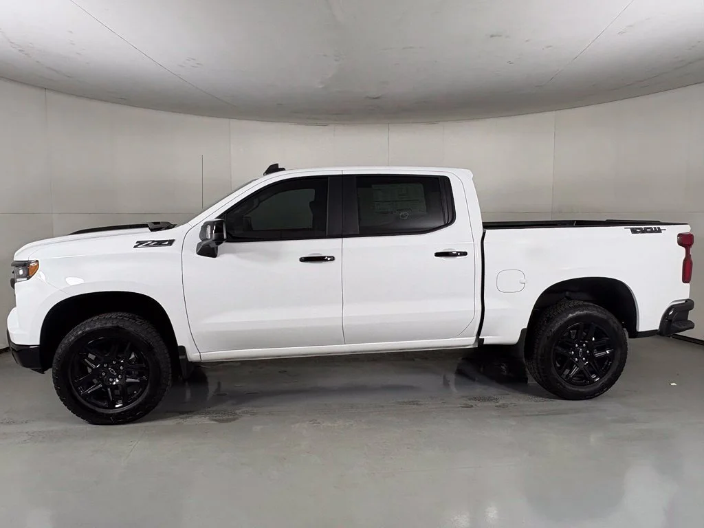 New 2026 Summit White Chevrolet LT Trail Boss image 6
