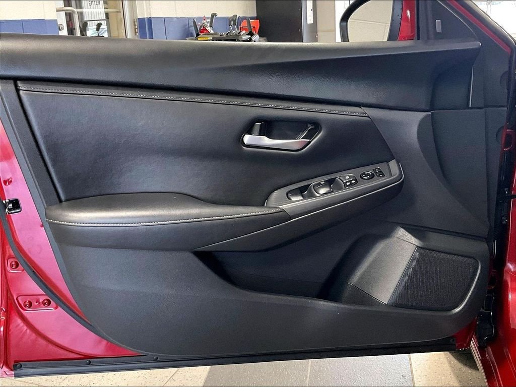 Used 2023 Red Nissan SV image 9
