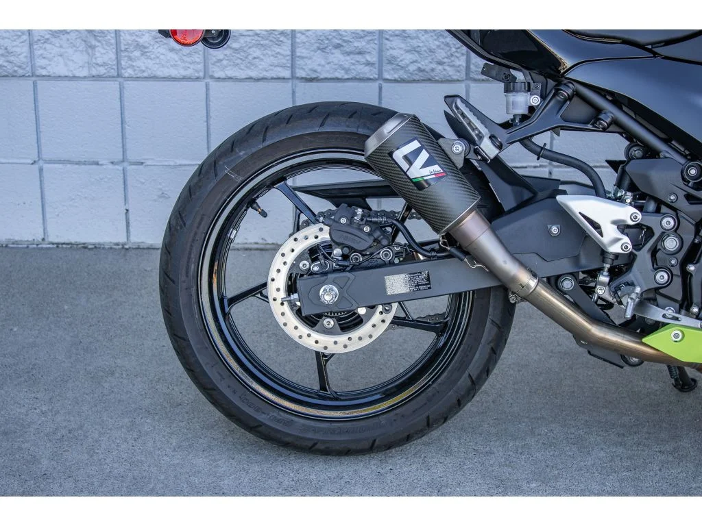 Used 2026 green Kawasaki  image 3