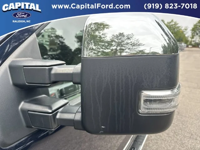 Used 2022 Blue Ford XLT image 12