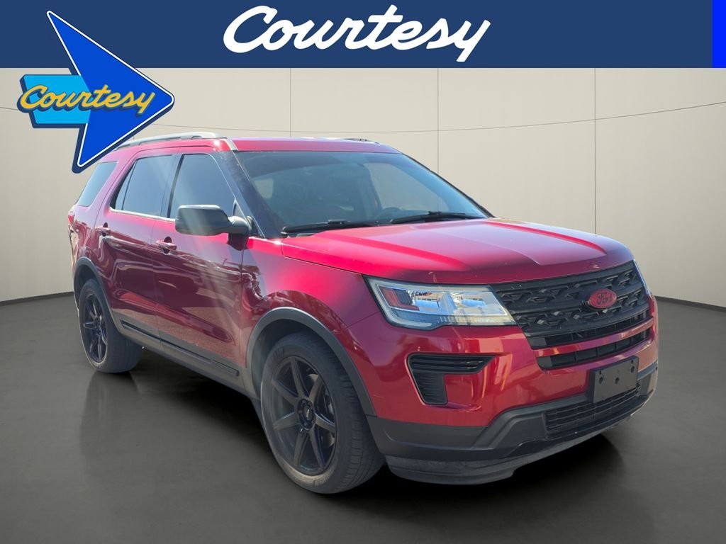 Used 2019 Red Ford XLT image 1