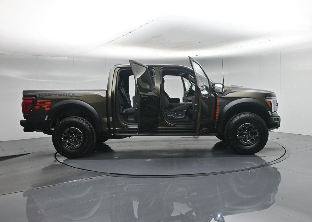 New 2026 Shelter Green Ford Raptor image 4
