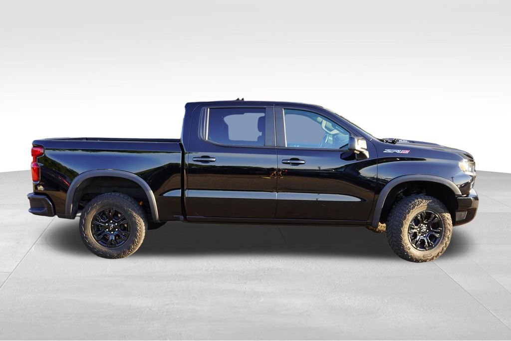 Used 2023 Black Chevrolet ZR2 image 3