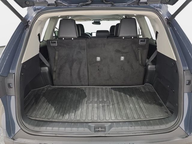Certified Used 2024 White Toyota XLE image 34