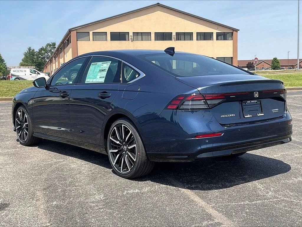 New 2026 Canyon River Blue Metallic Honda Touring image 5