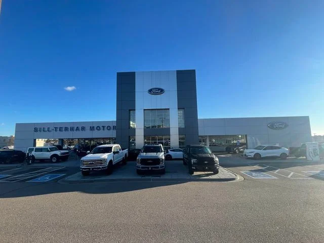 Used 2022 White Ford Base image 14
