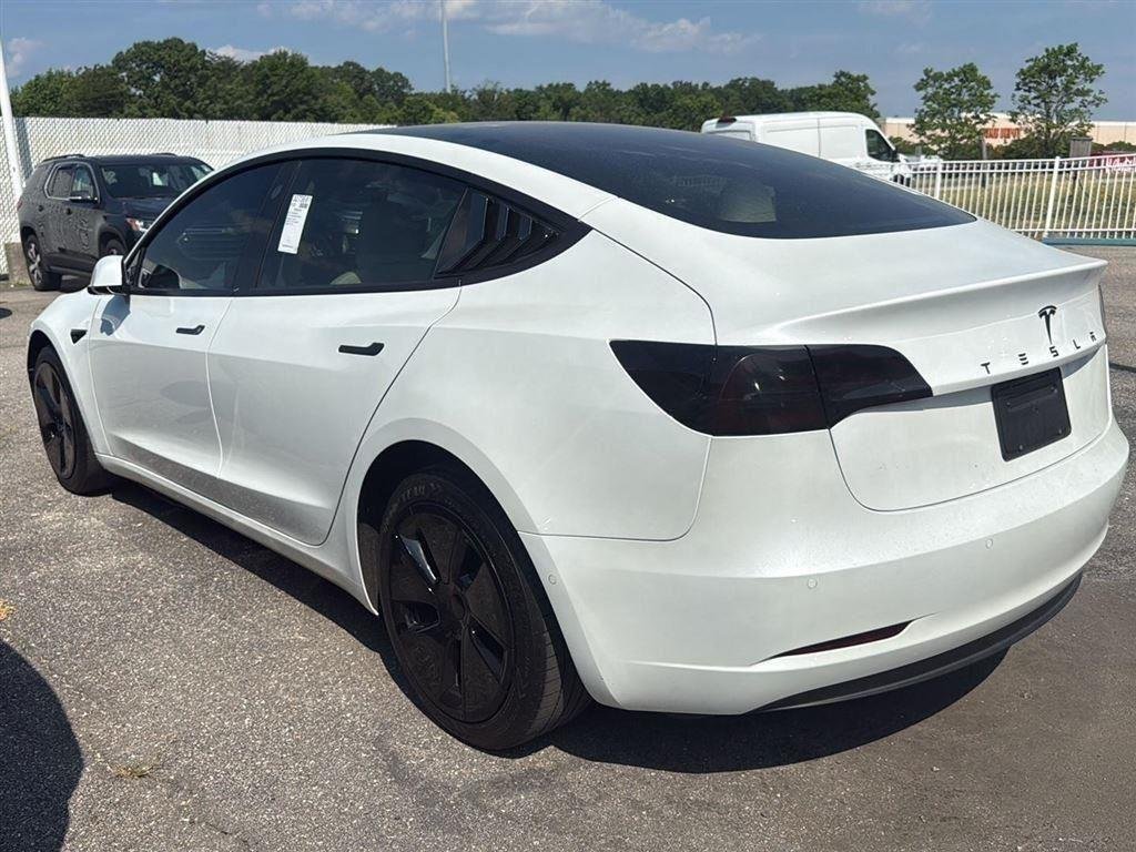 Used 2020 Pearl White Multi-Coat Tesla Standard Range image 5