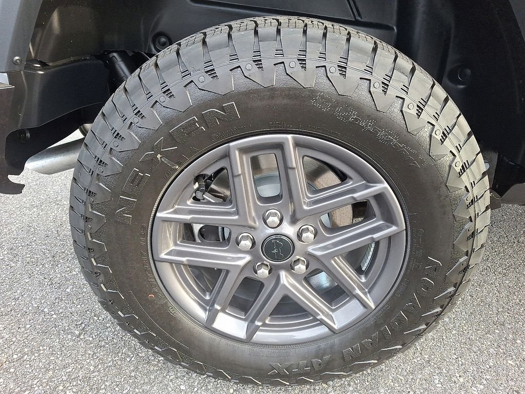 New 2026 Bright White Clearcoat Jeep Sport S image 5
