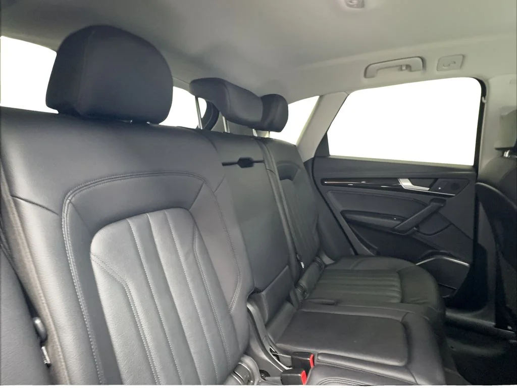 Used 2018 Black Audi 2.0T image 26