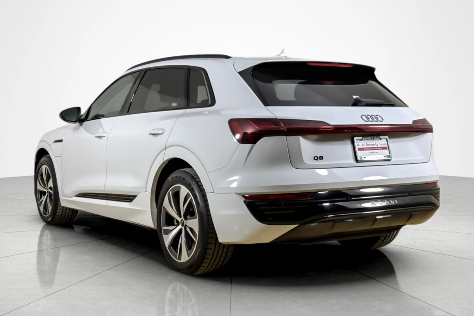 Used 2024 Glacier White Metallic Audi Premium quattro image 3