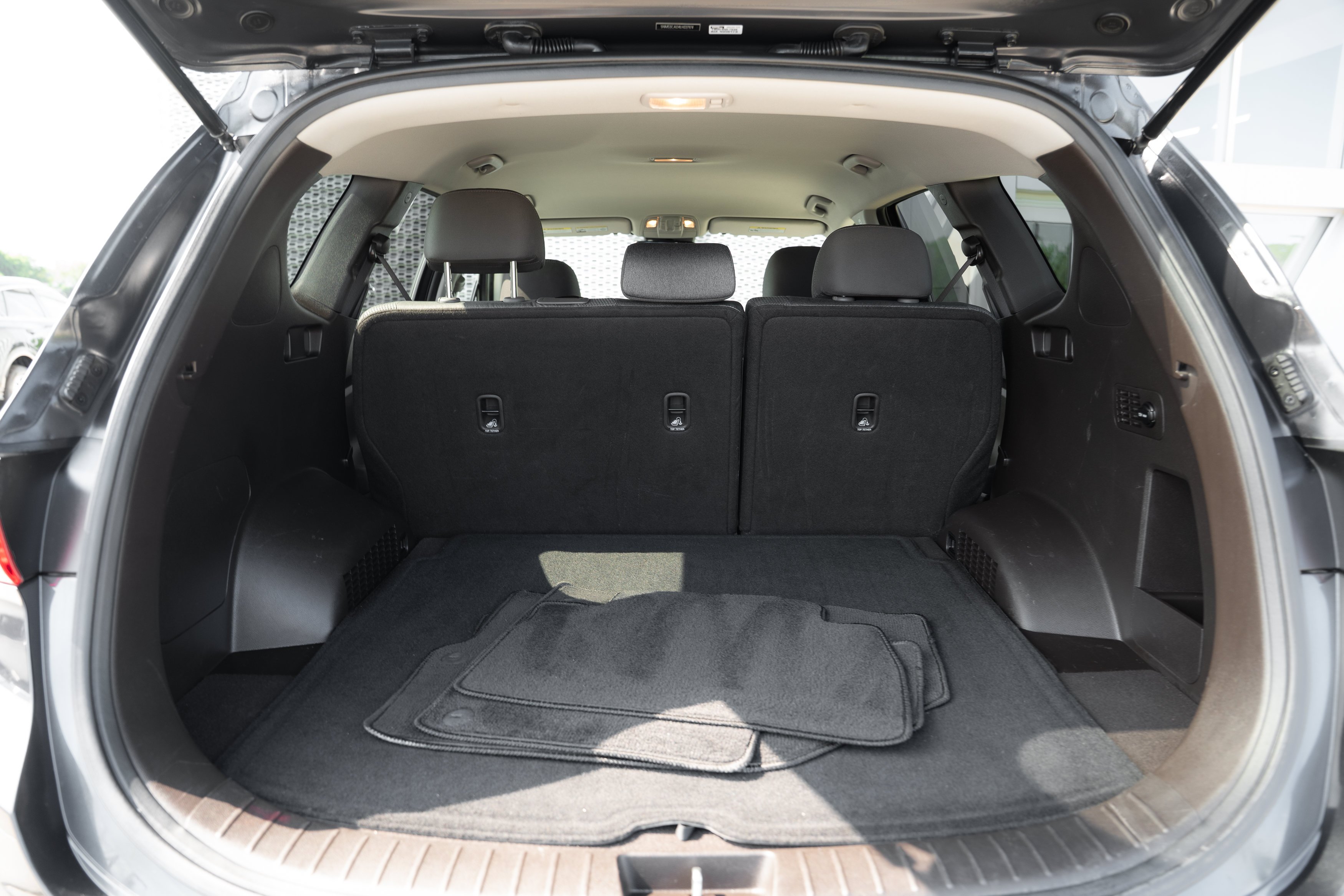 Used 2020 Portofino Gray Hyundai SEL image 30