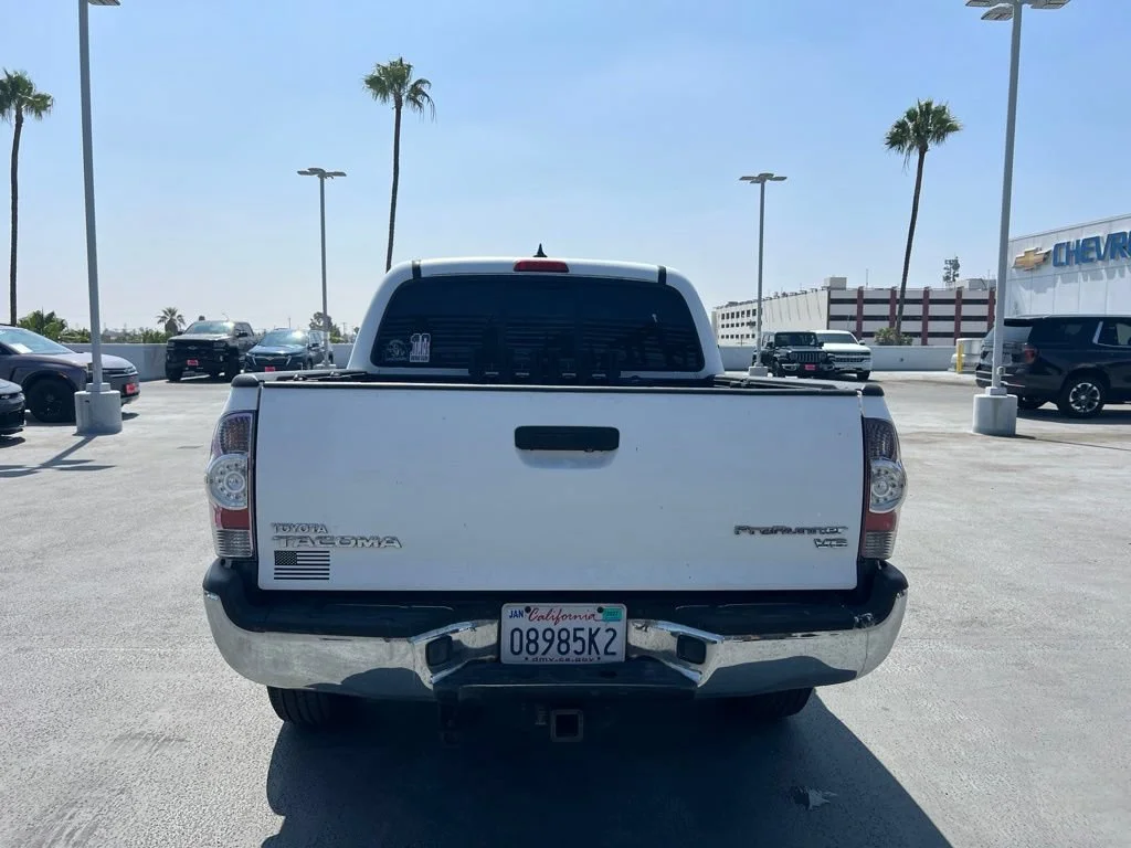 Used 2013  Toyota PreRunner image 6