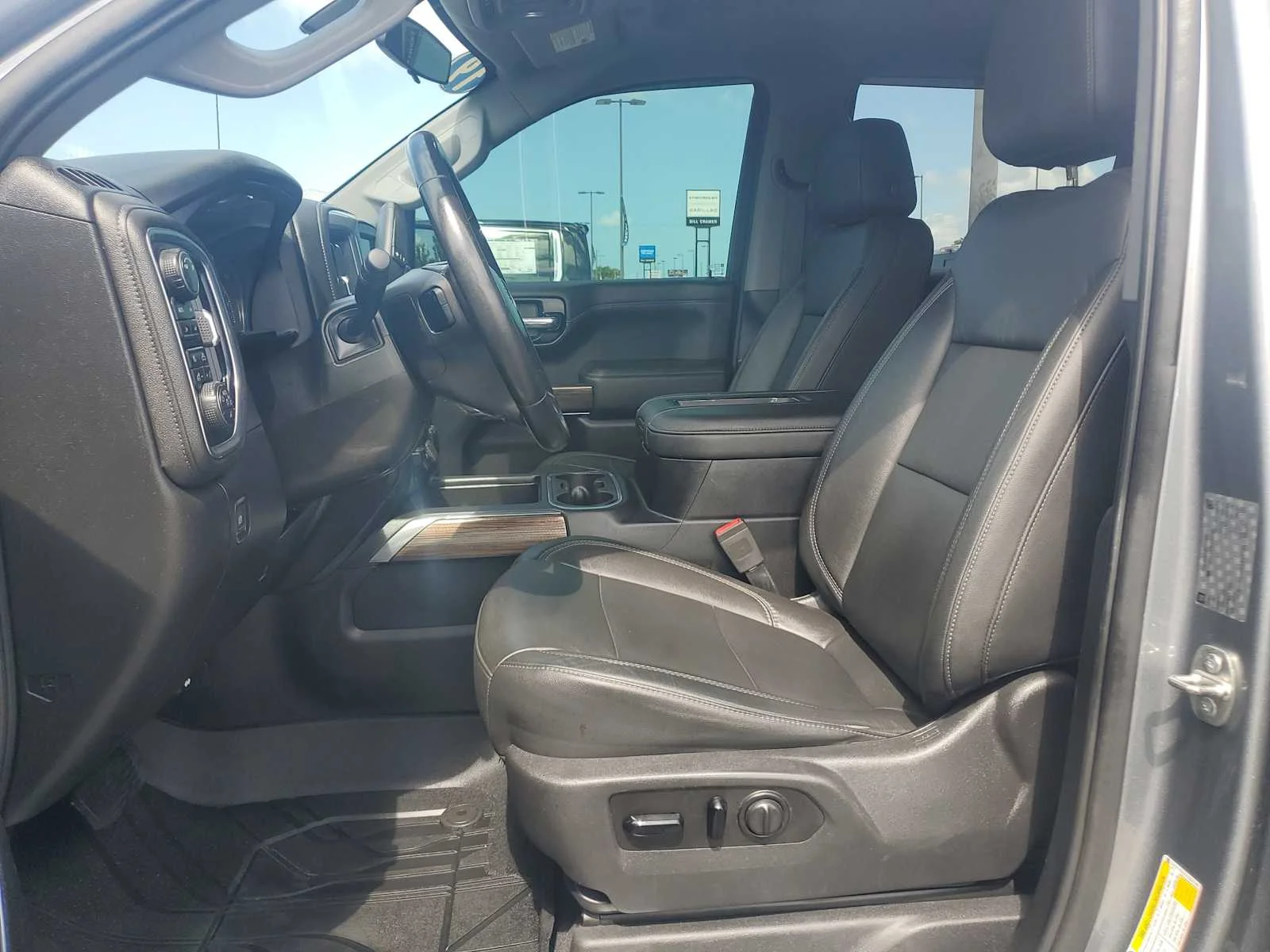 Used 2019 SATIN STEEL METALLIC Chevrolet LT Trail Boss image 13