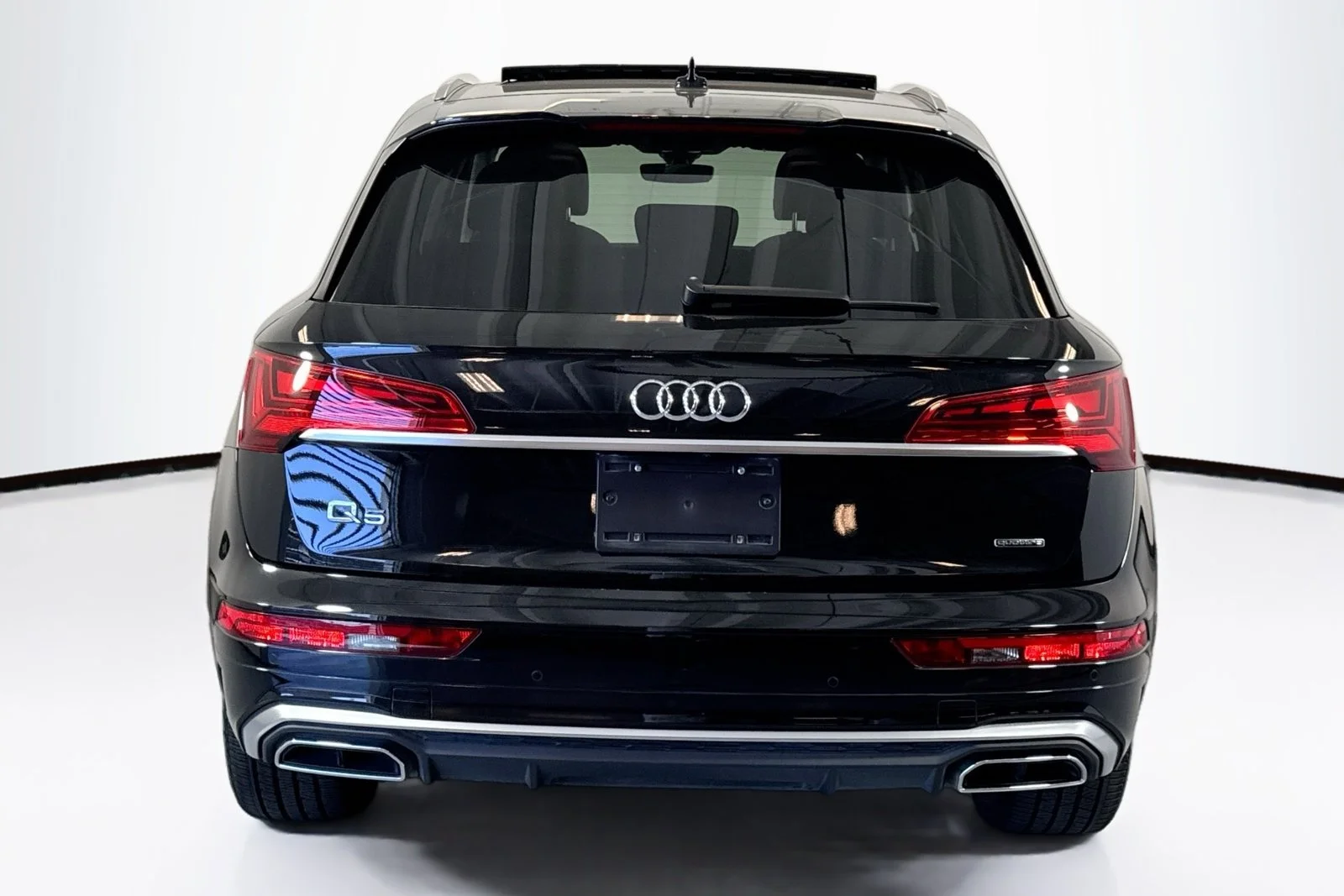 Used 2022 Black Audi S line Premium Plus image 6