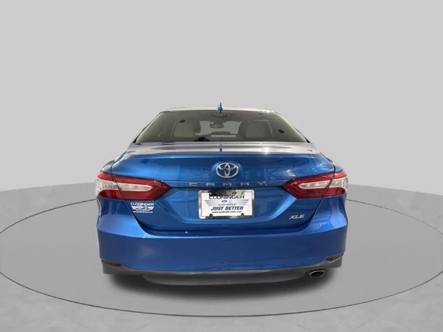 Used 2019 Blue Toyota XLE image 8