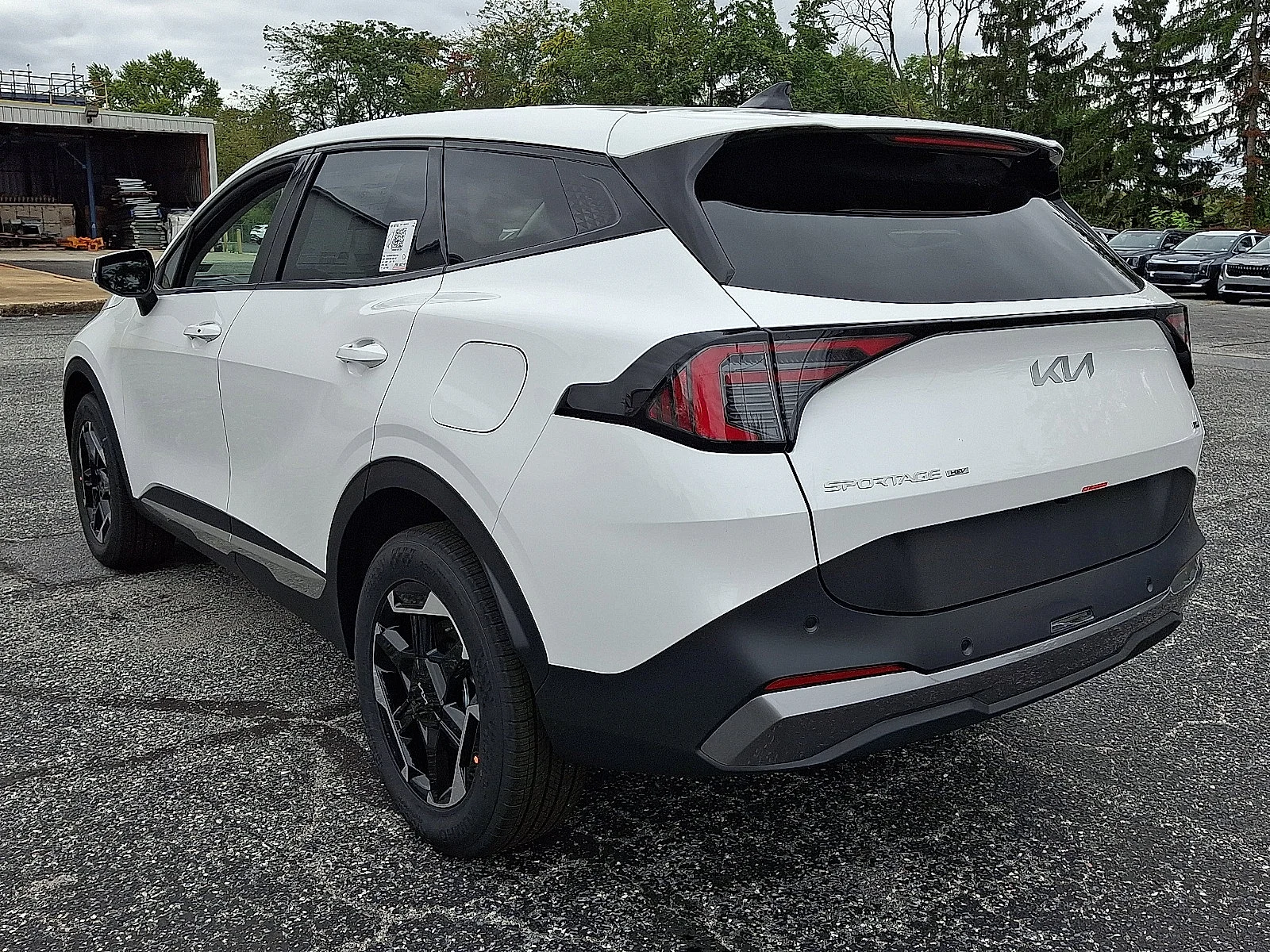 New 2027 White Kia S image 5