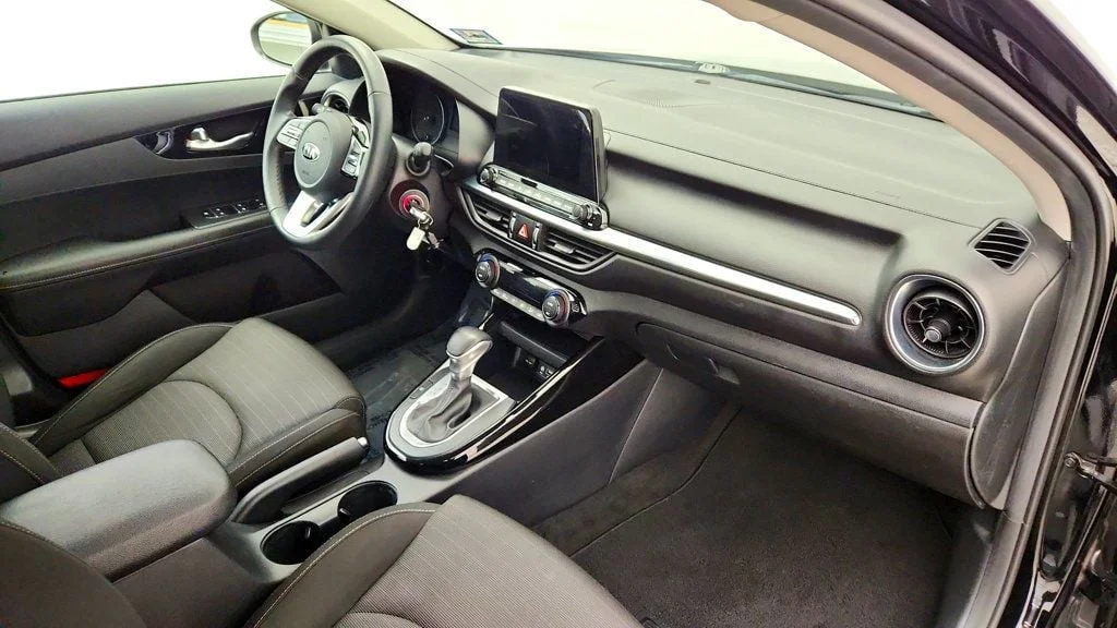 Used 2019 Aurora Black Kia S IVT image 25