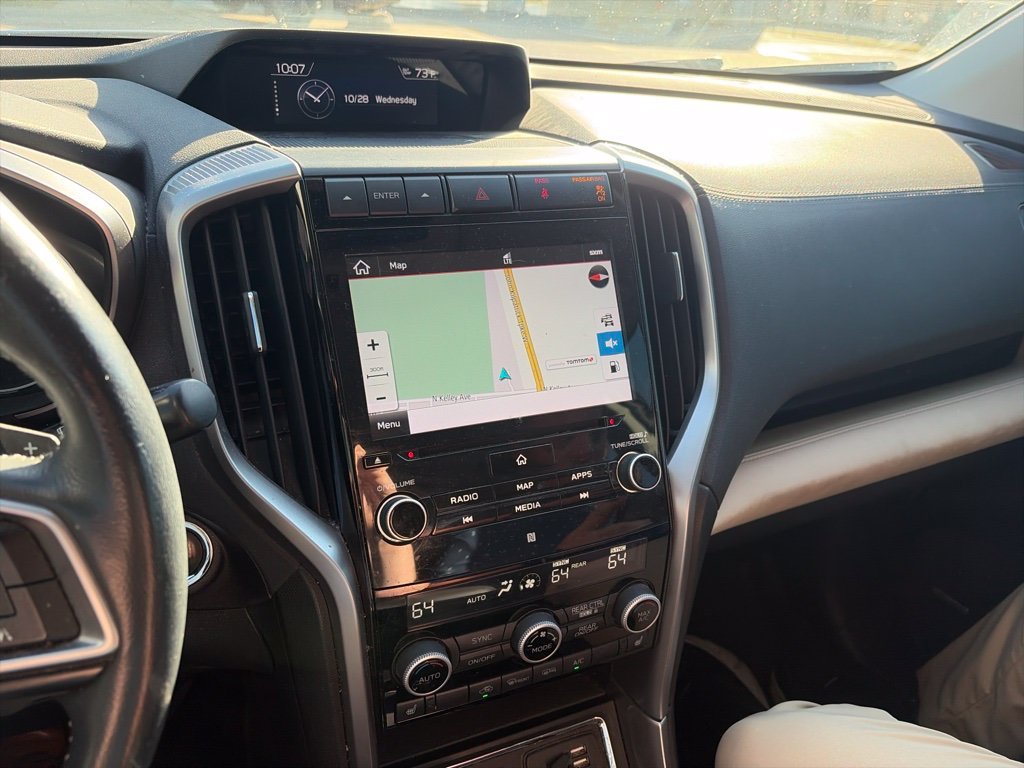 Used 2019 Silver Subaru Limited image 3