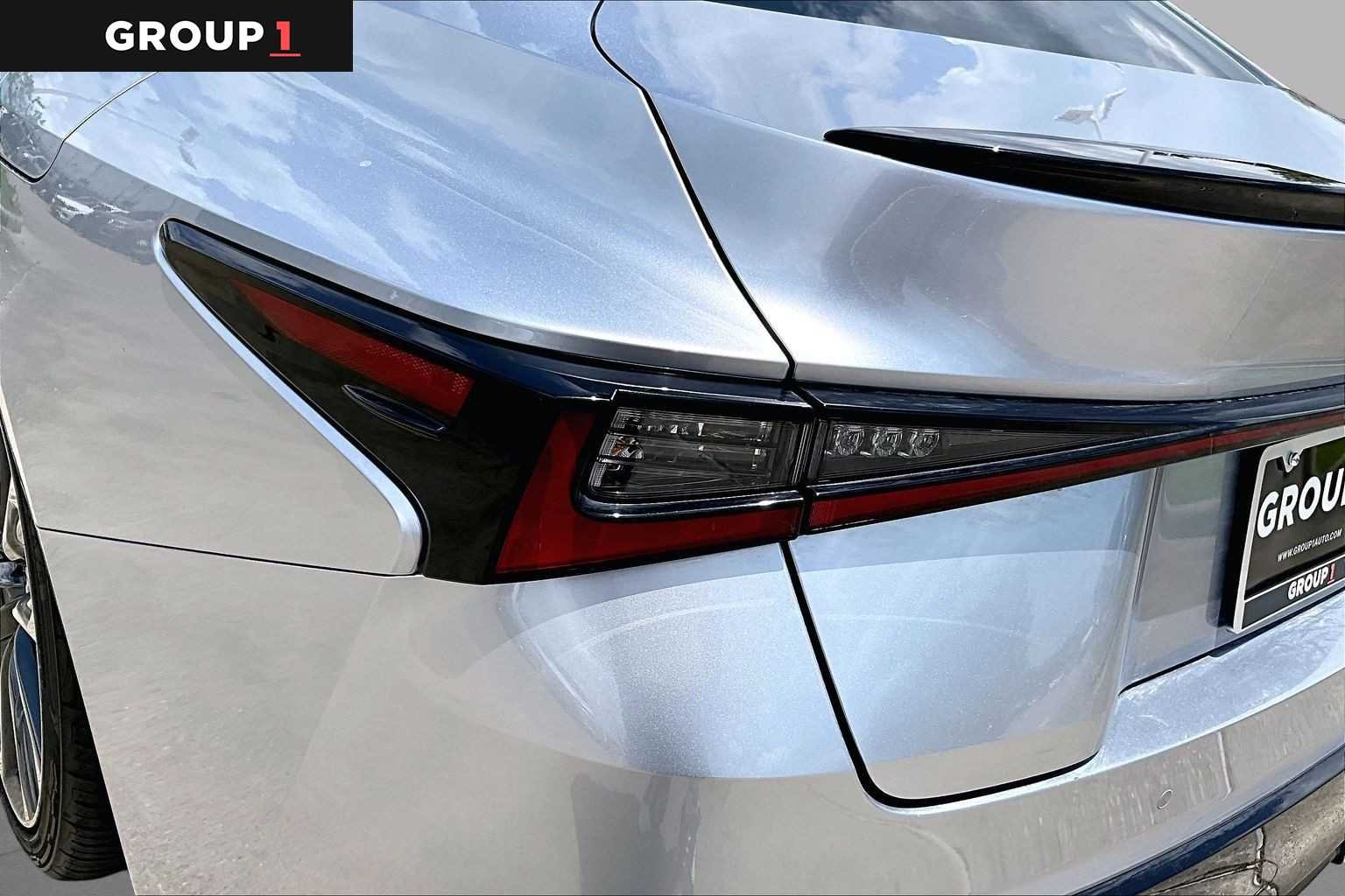 Used 2023 Iridium Lexus F SPORT image 27