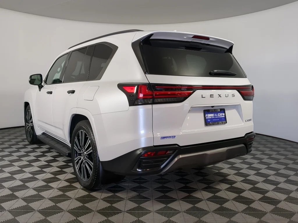 Used 2023 White Lexus Luxury image 6