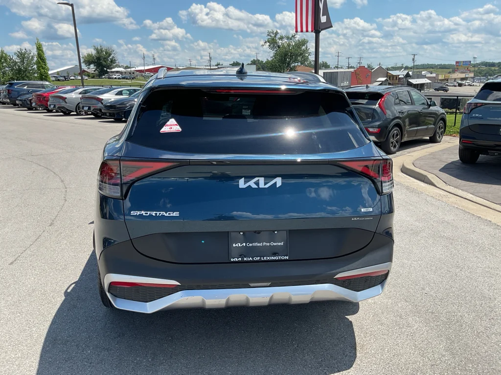 Used 2025 Vesta Blue Kia EX image 8