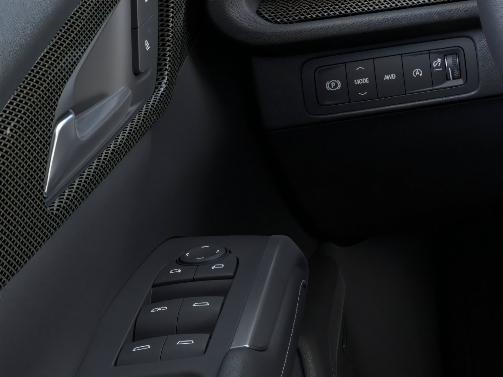 New 2027 Sandstone Gray Chevrolet AWD Z71 image 22