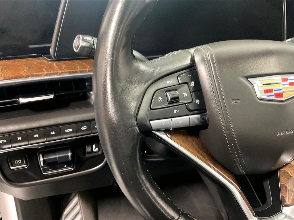 Used 2021 White Cadillac Sport Platinum image 24