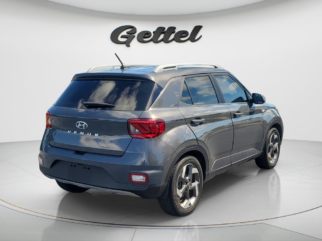 Certified Used 2023 Gray Hyundai SEL image 5