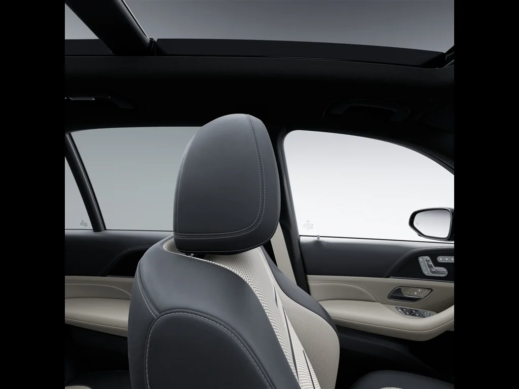 New 2027 Polar White Mercedes-Benz AMG® GLE 53e 4MATIC+ SUV image 43
