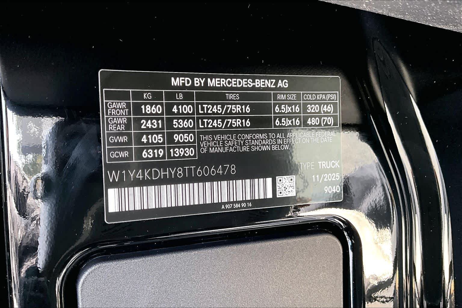 New 2026 Jet Black Mercedes-Benz  image 18