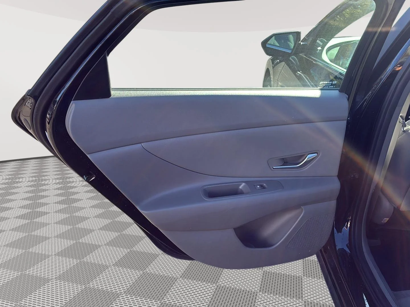 Certified Used 2025 Abyss Black Hyundai SEL Convenience image 20