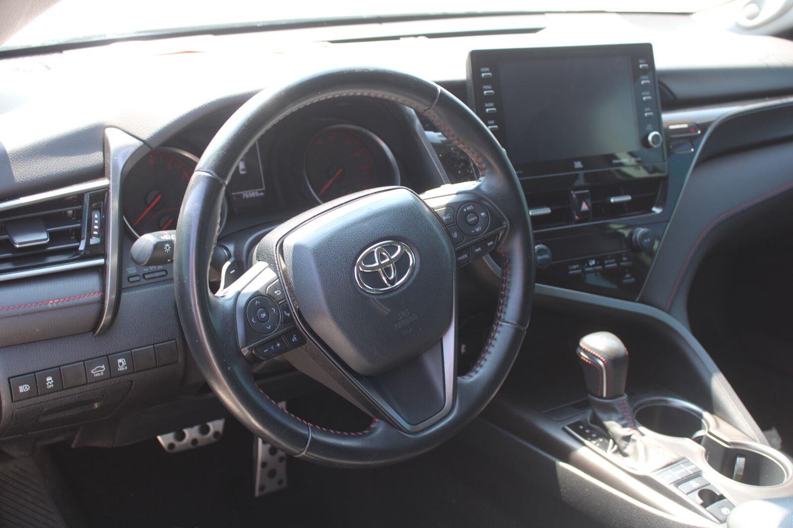 Used 2022 Wind Chill Pearl w/Midnight Black Metallic Roof Toyota TRD image 9