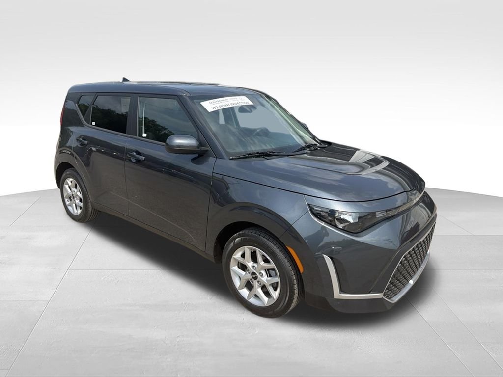Used 2025 Gray Kia LX image 7