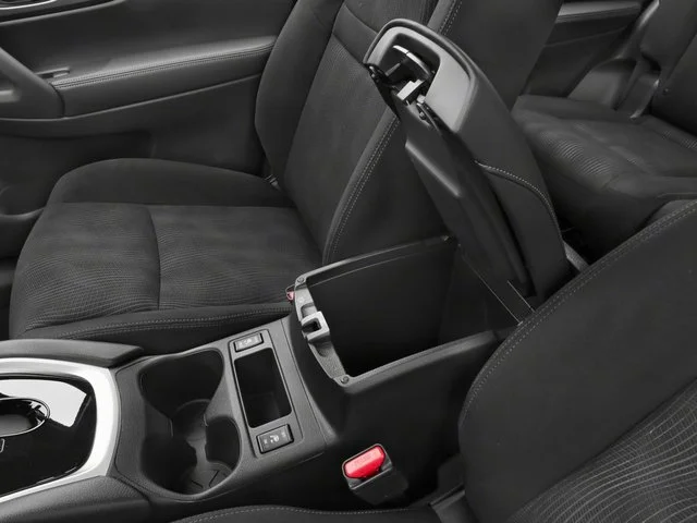 Used 2016 Magnetic Black Nissan S image 20