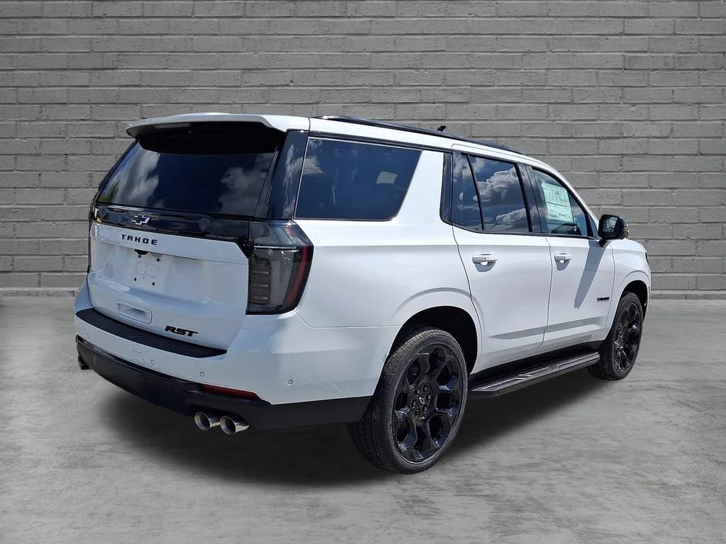 New 2026 Summit White Chevrolet RST image 8