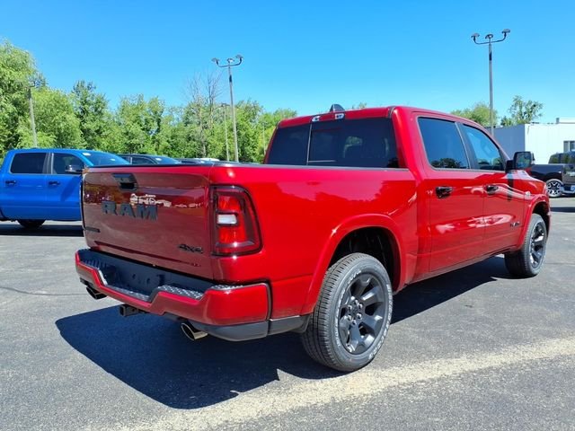 New 2026 Molten Red Pearl-Coat Exterior Paint RAM Big Horn/Lone Star image 9