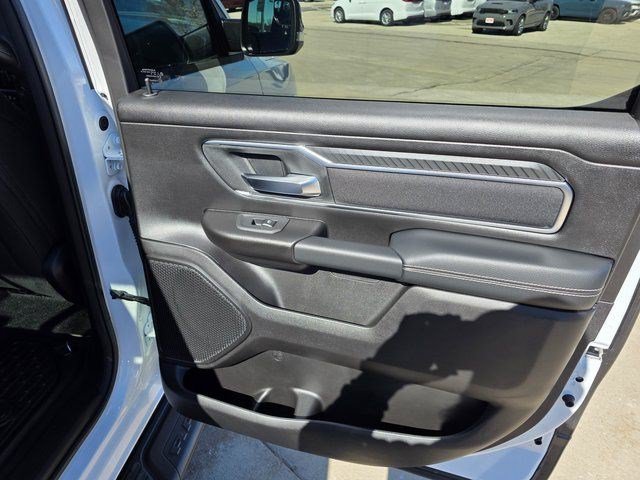 New 2026 Bright White Clear-Coat Exterior Paint RAM Big Horn image 10