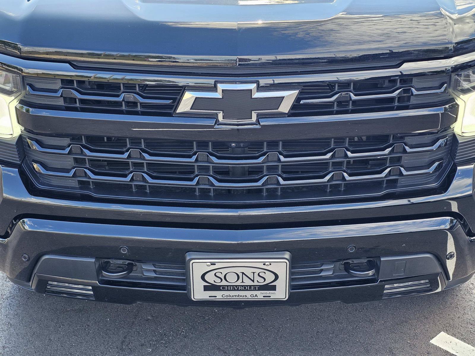 Used 2025 Black Chevrolet RST image 5
