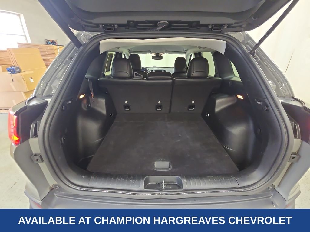 Used 2021 Gray Clearcoat Jeep Latitude Lux image 34