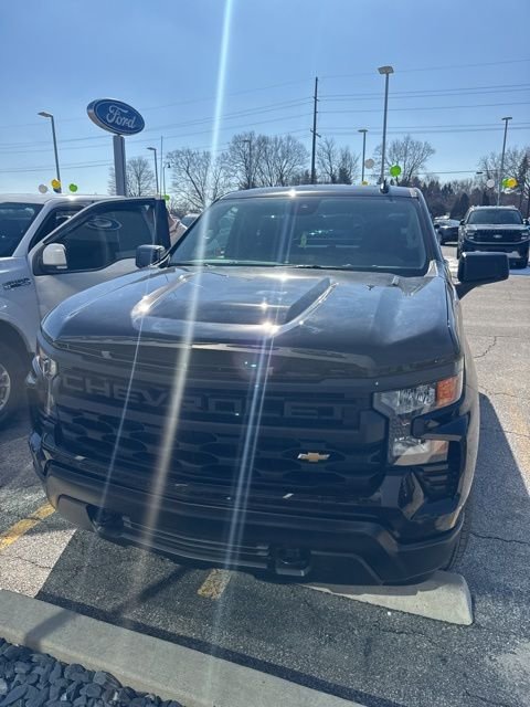 2025 CHEVROLET SILVERADO - Image 3