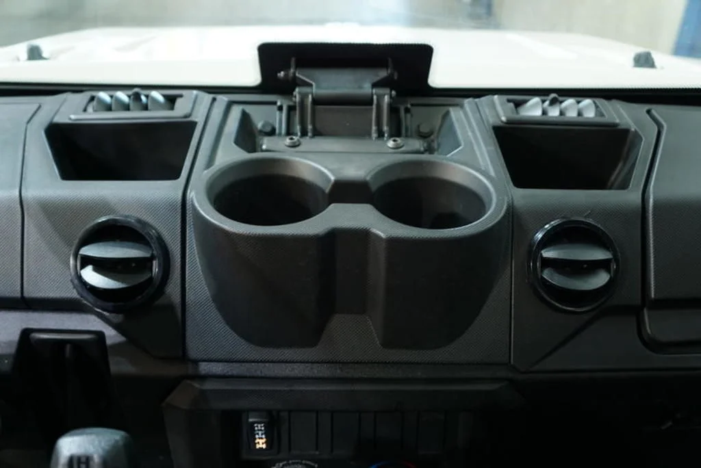 New 2026 MIRAGE BEIGE Polaris CAB image 9