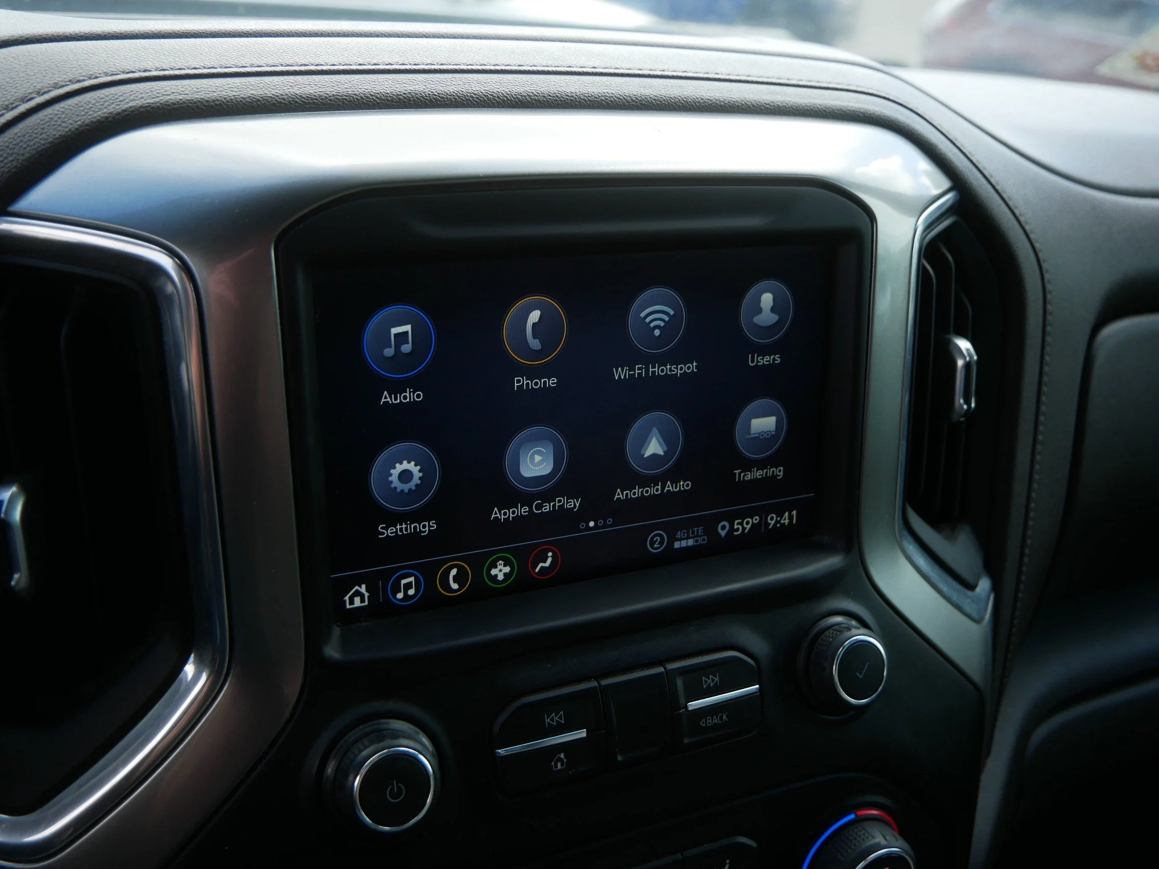 Used 2020 Summit White Chevrolet LT image 37