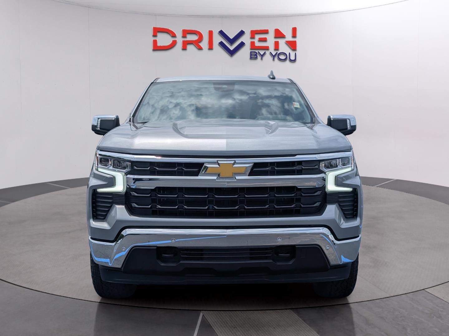 New 2026 Sterling Gray Metallic Chevrolet LT image 8
