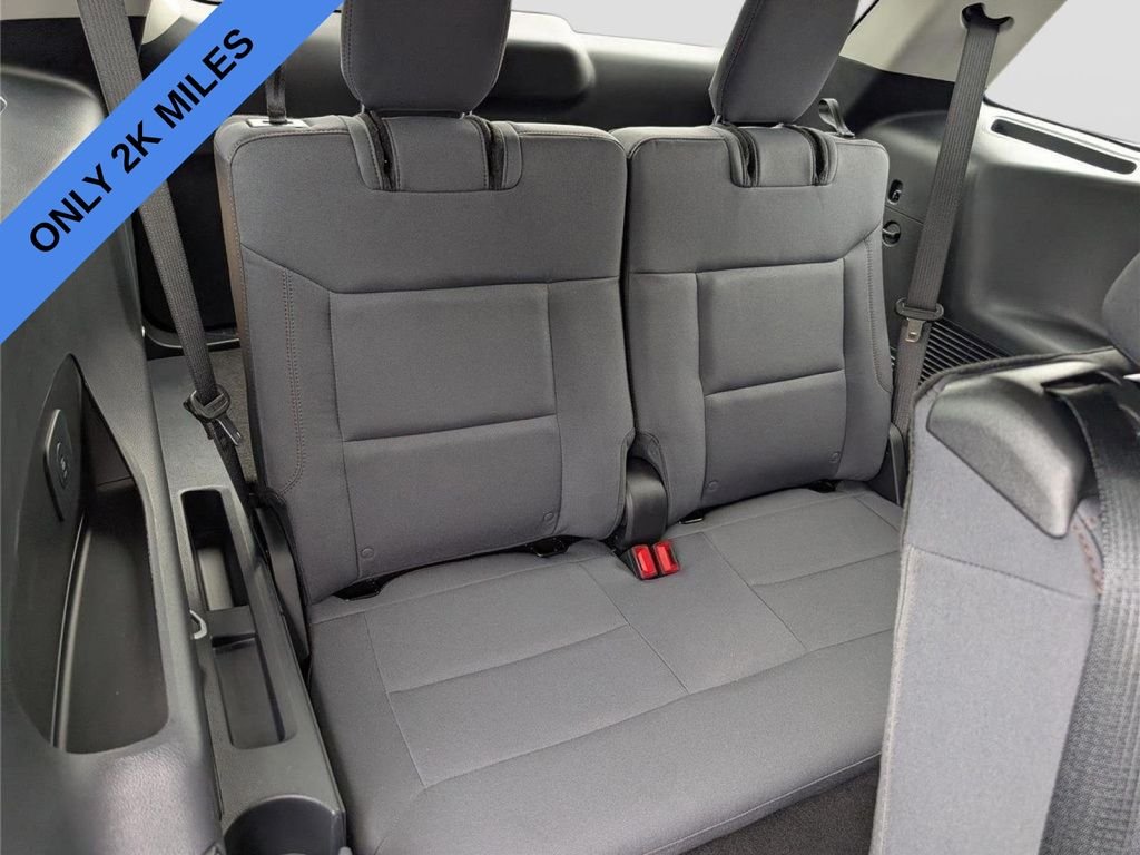 Used 2026 Agate Black Metallic Ford Active image 11