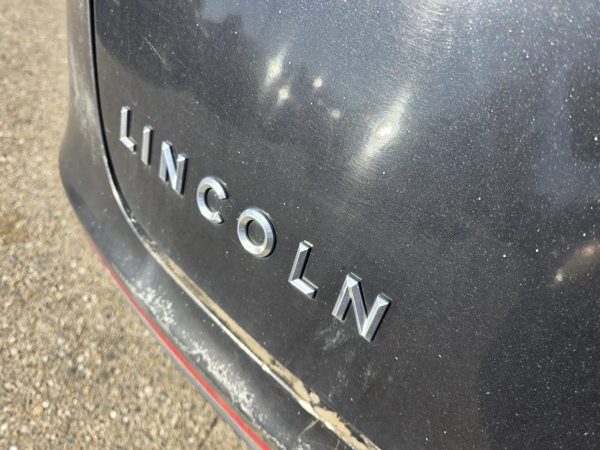 Used 2013 Tuxedo Black Metallic Lincoln Livery image 12