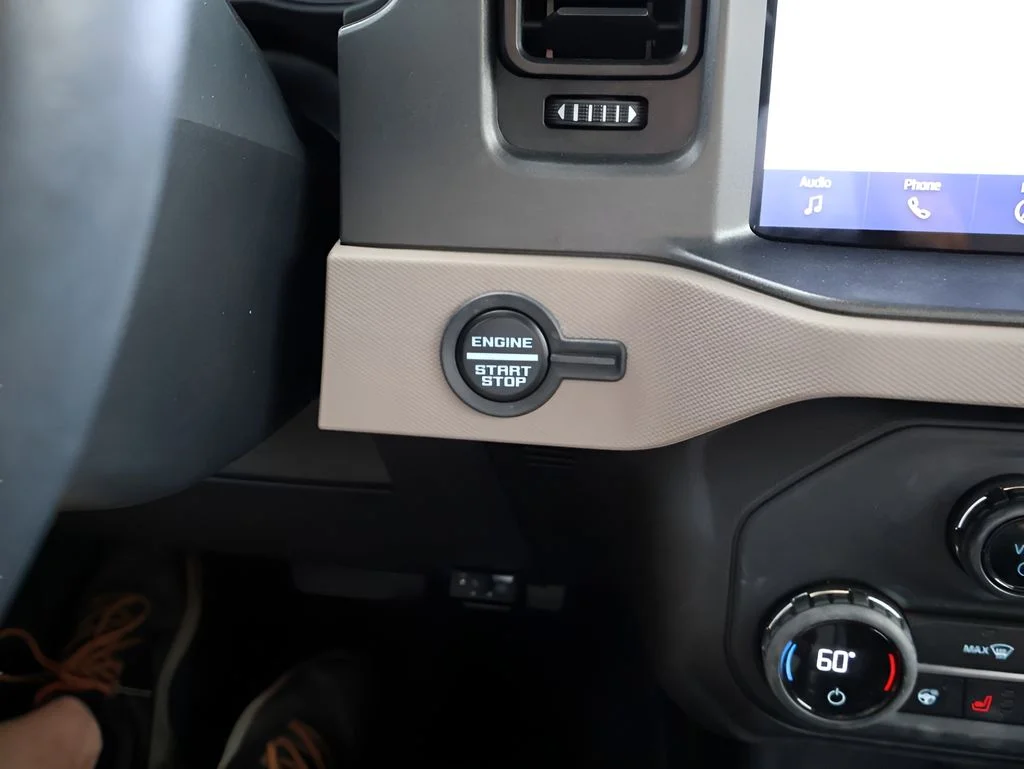 Used 2024 Carbonized Gray Metallic Ford Wildtrak image 29