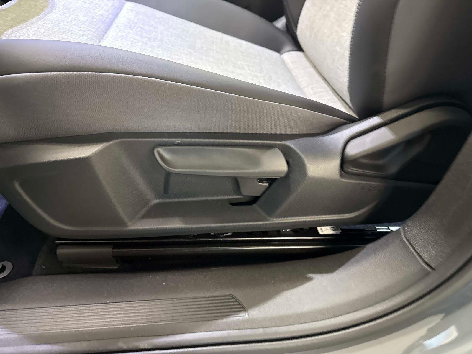 2025 Volkswagen ID.4 PRO - Photo 21