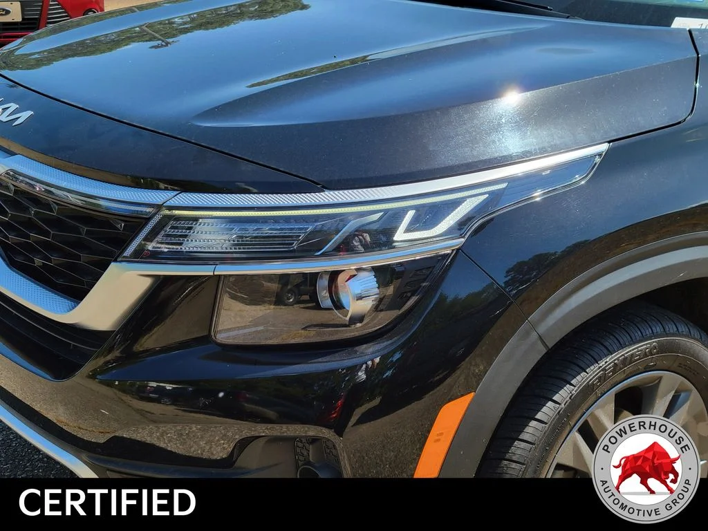 Used 2023 Black Kia S image 10