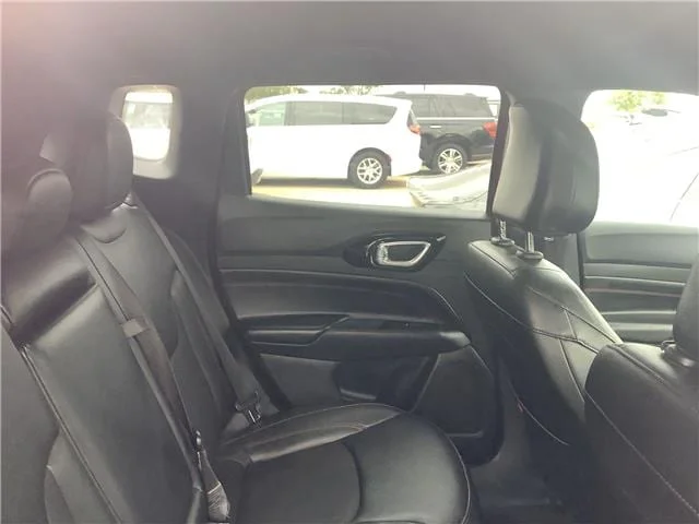 Used 2025 Red Hot Pearlcoat Jeep Trailhawk 4x4 image 14